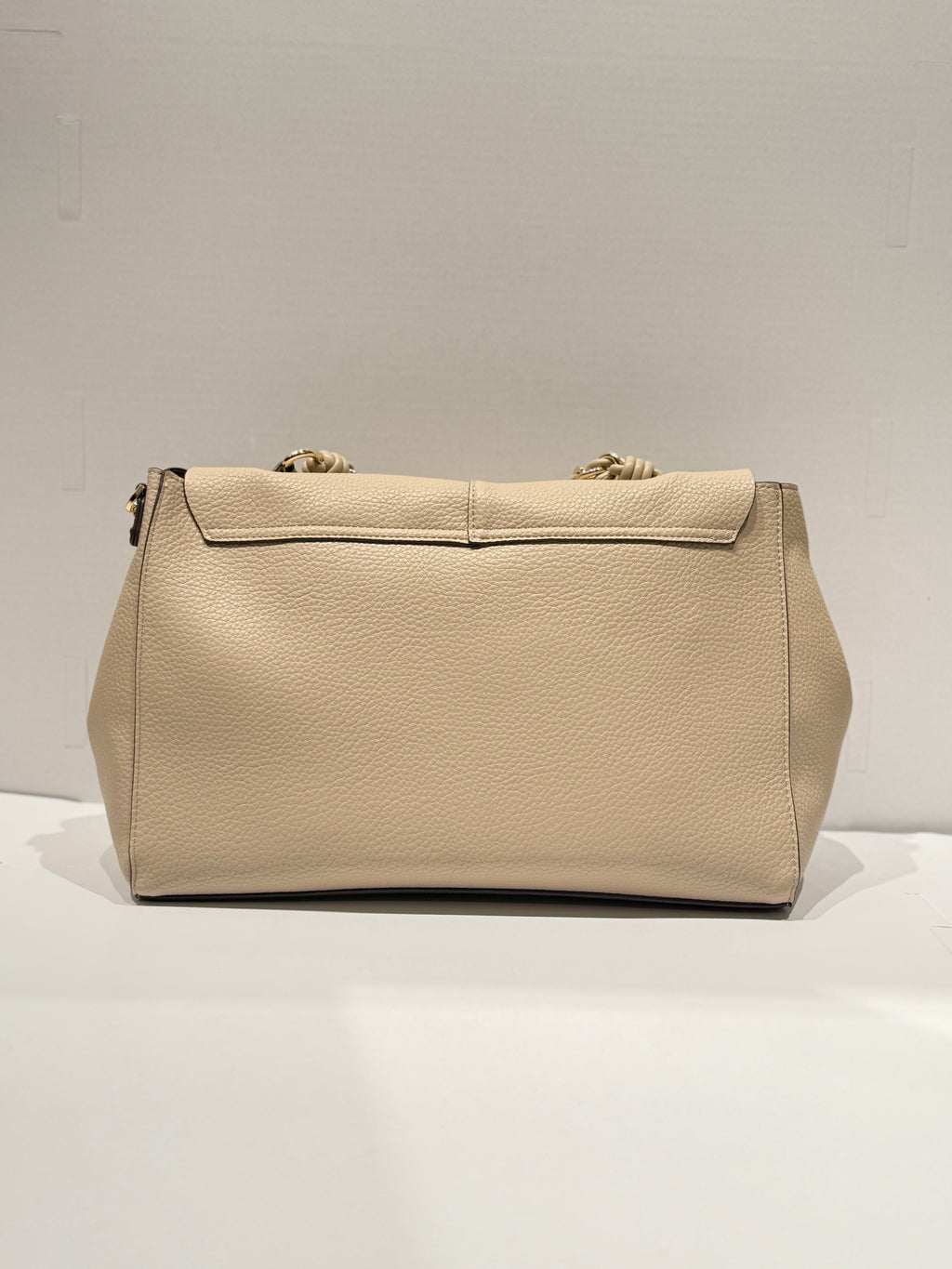 BORSA ERMANNO SCERVINO IN ECO PELLE MARTELLATA BEIGE LARGE CON INTRECCI E DETTAGLI ORO