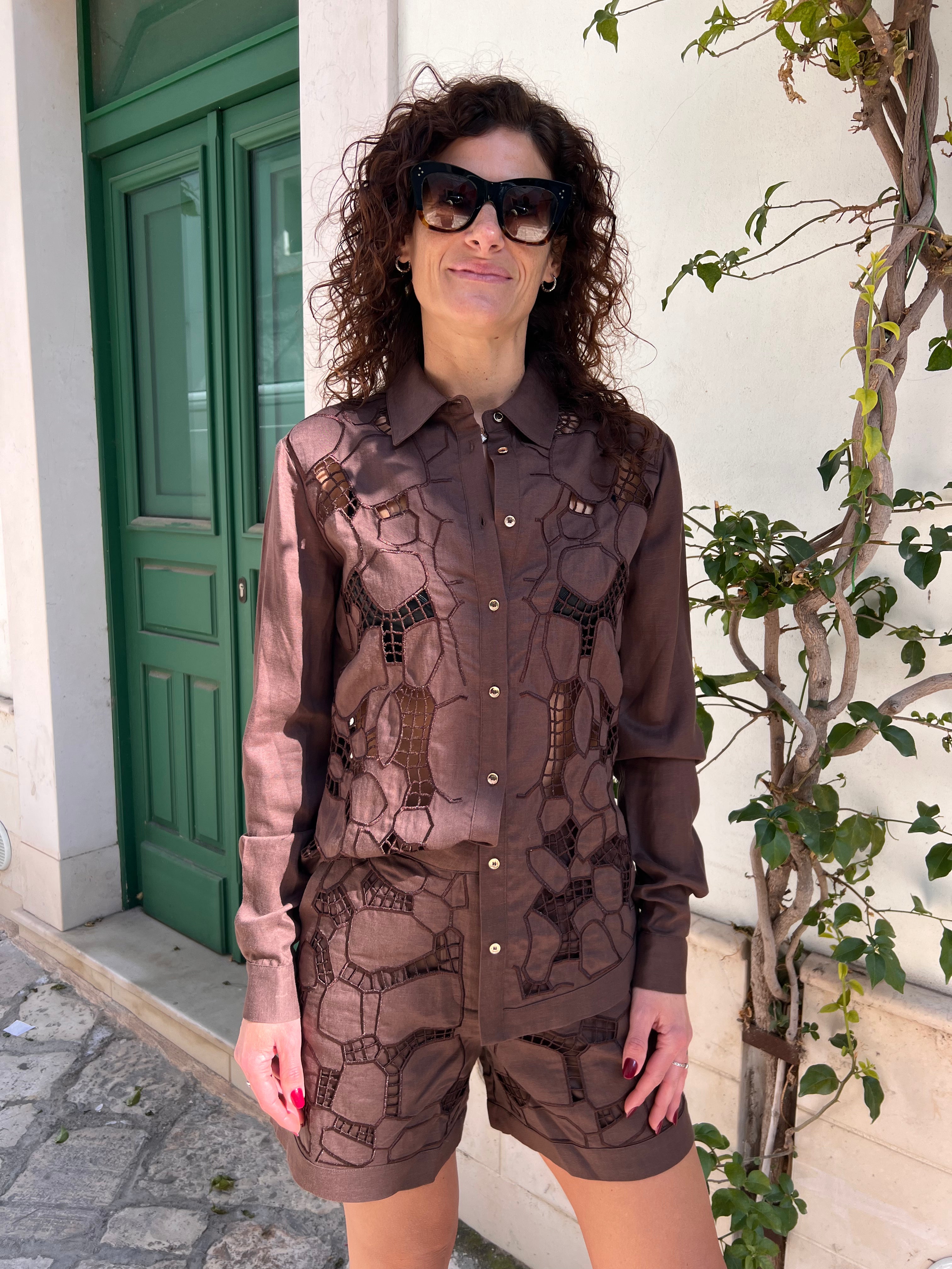 CAMICIA A MANICA LUNGA CON RICAMI IN LINO – FRACOMINA