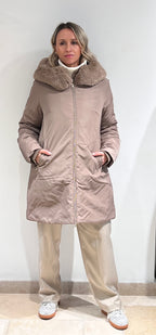 PIUMINO DONNA LUNGO NERO CON MAXI COLLO ECO-PELLICCIA E CAPPUCCIO CALDO ELE  GANTE INVERNALE