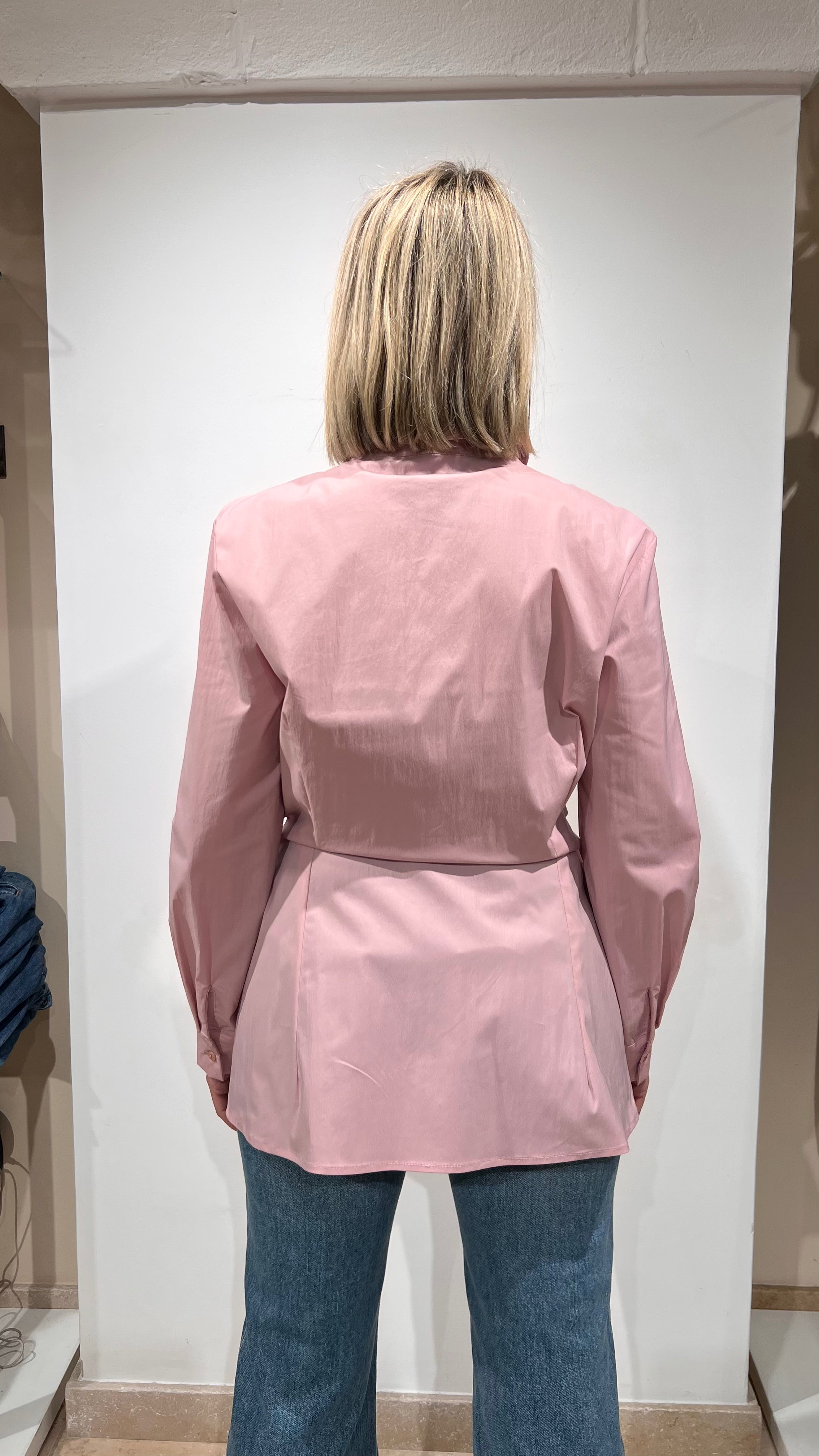 CAMICIA CHEMISIER CON CATENA