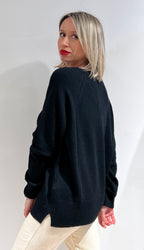 MAGLIA GIROCOLLO 100% CASHMERE – VESTIBILITÀ COMODA CON SPACCHI LATERALI