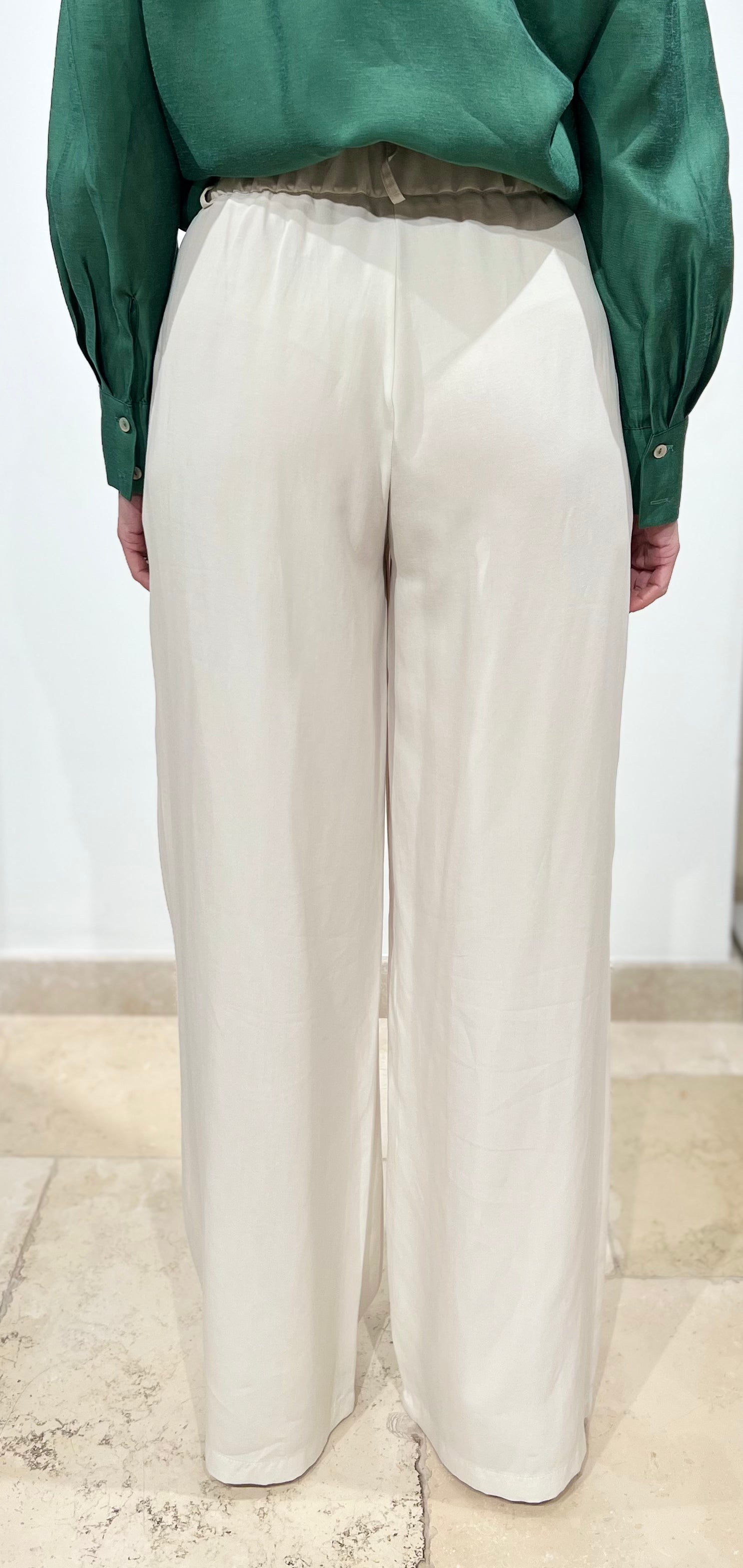 PANTALONE CHIARA PALAZZO IN TESSUTO FLUIDO