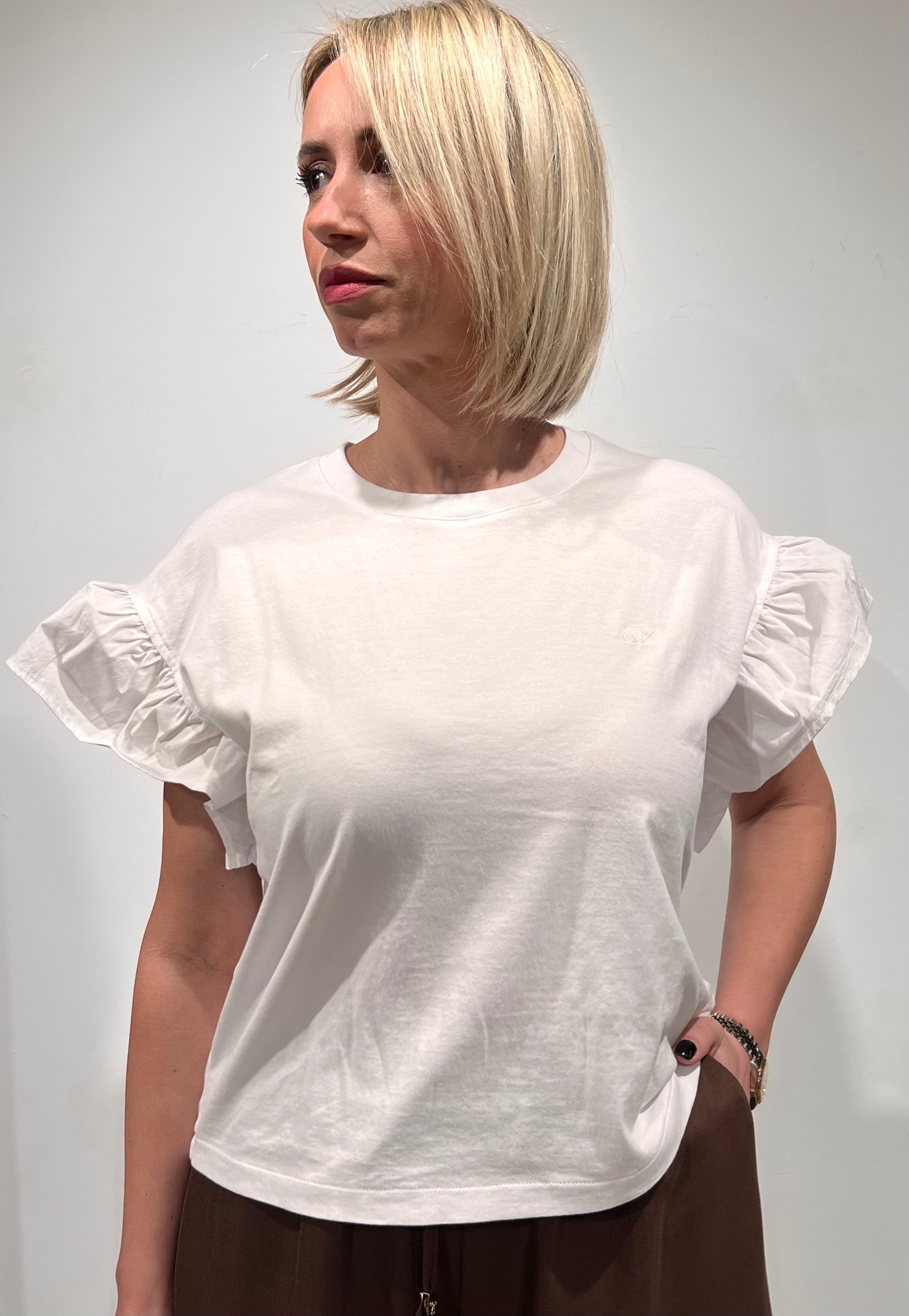 T-SHIRT IN COTONE SUN68 CON MANICHE VOLANT