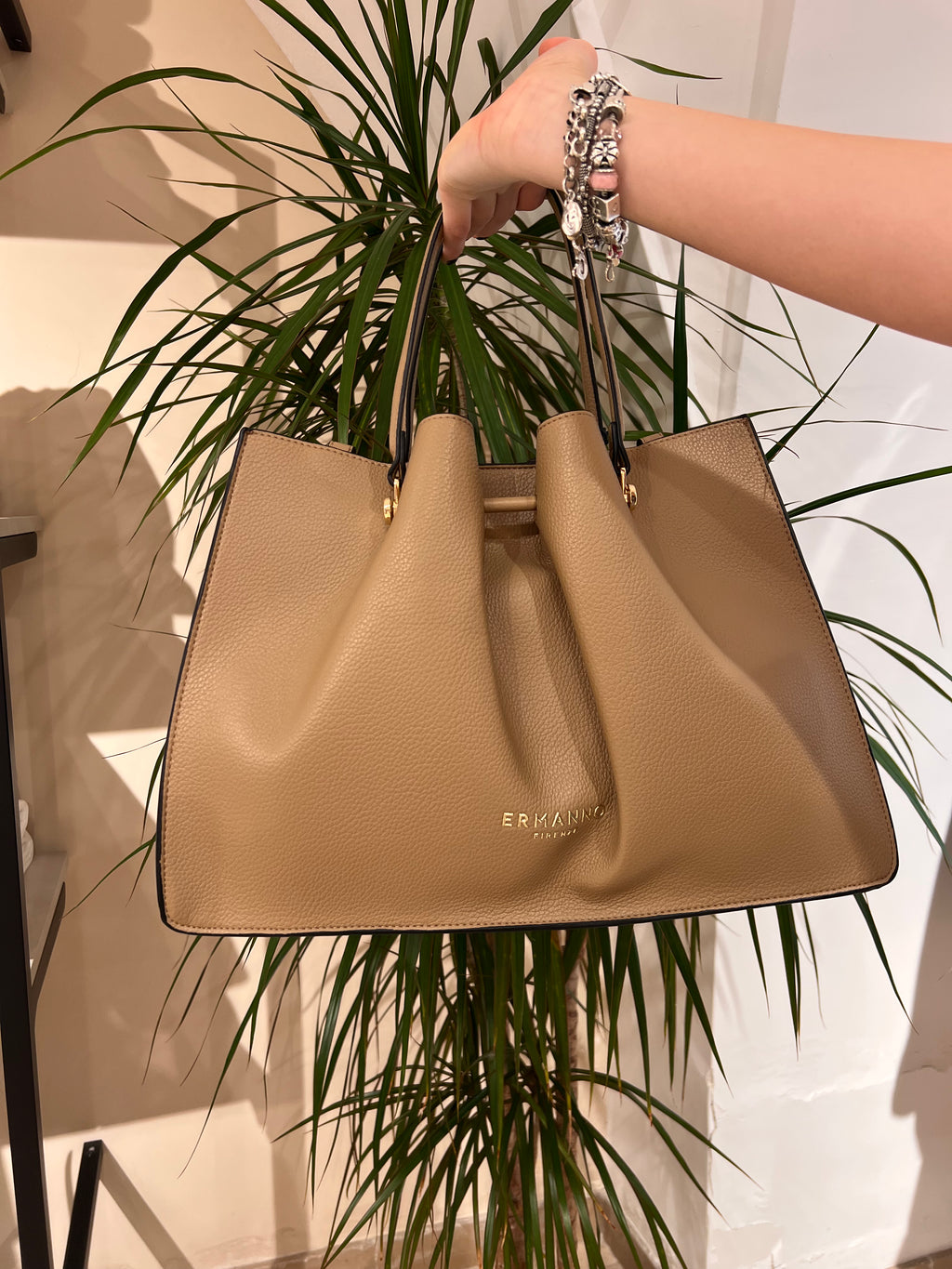 BORSA MANICI RIGIDI E TRACOLLA – ERMANNO FIRENZE