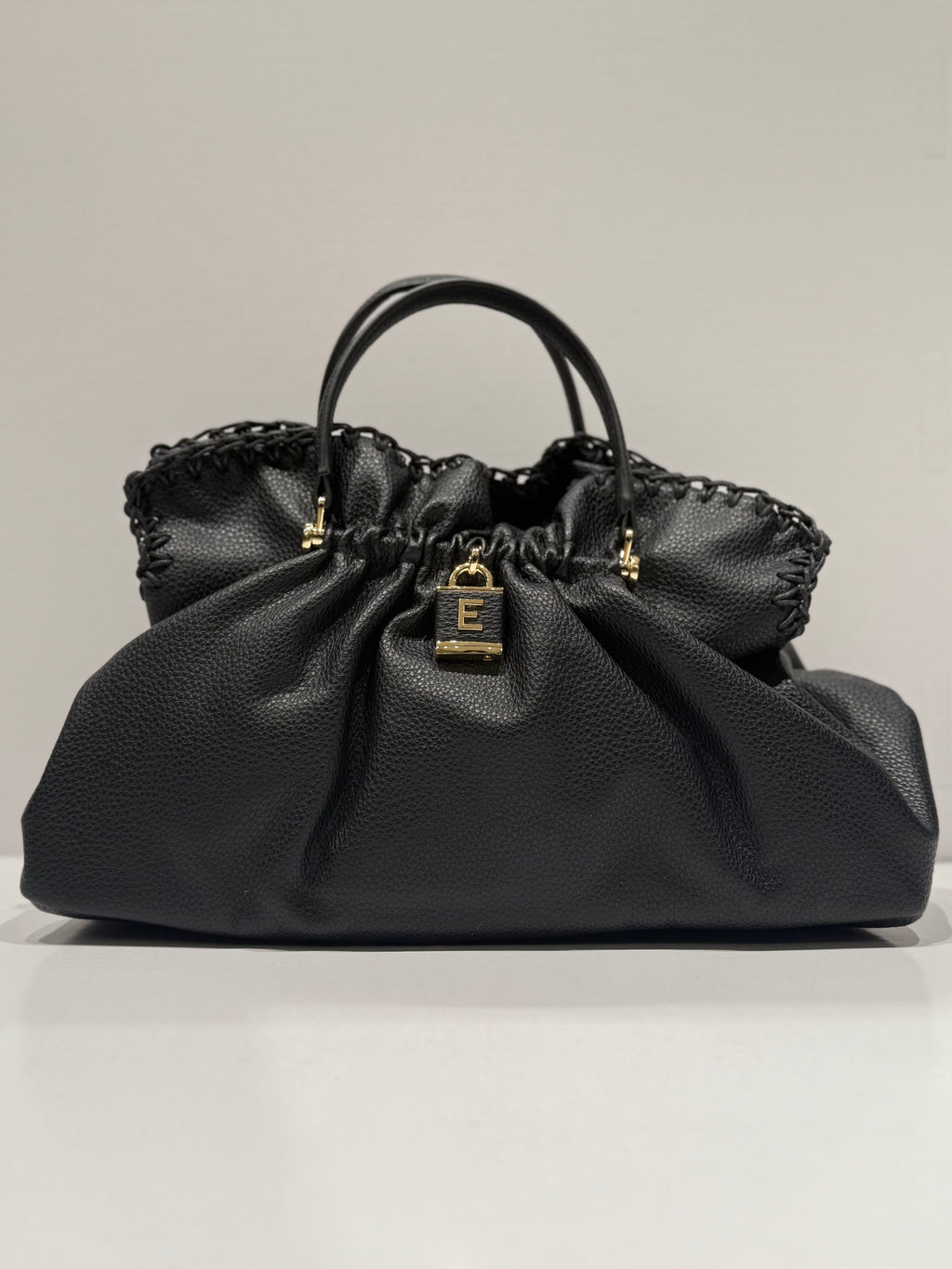 BORSA ERMANNO SCERVINO FIRENZE IN ECO PELLE NERA CON DETTAGLI INTRECCIATI