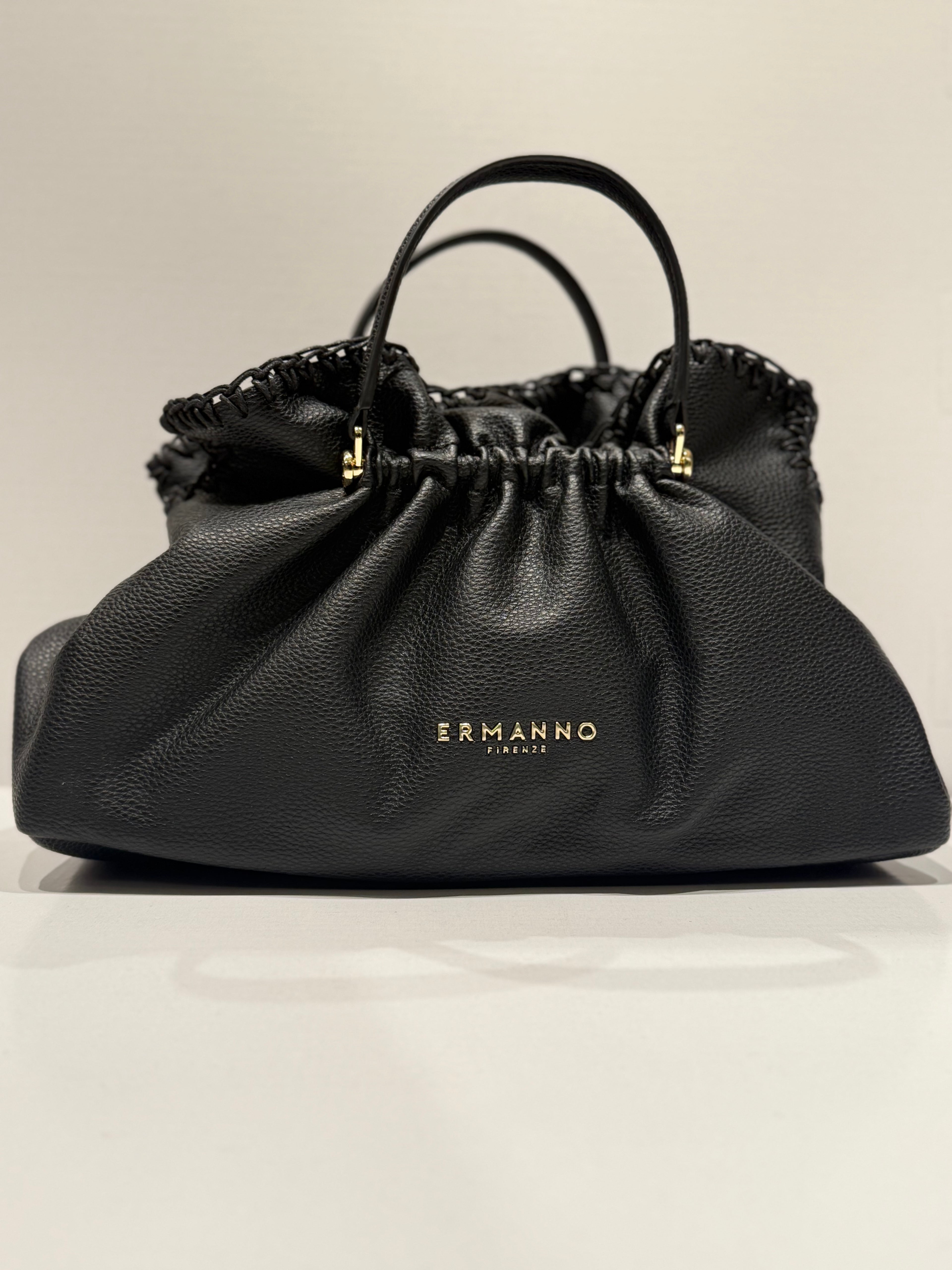 BORSA ERMANNO SCERVINO FIRENZE IN ECO PELLE NERA CON DETTAGLI INTRECCIATI