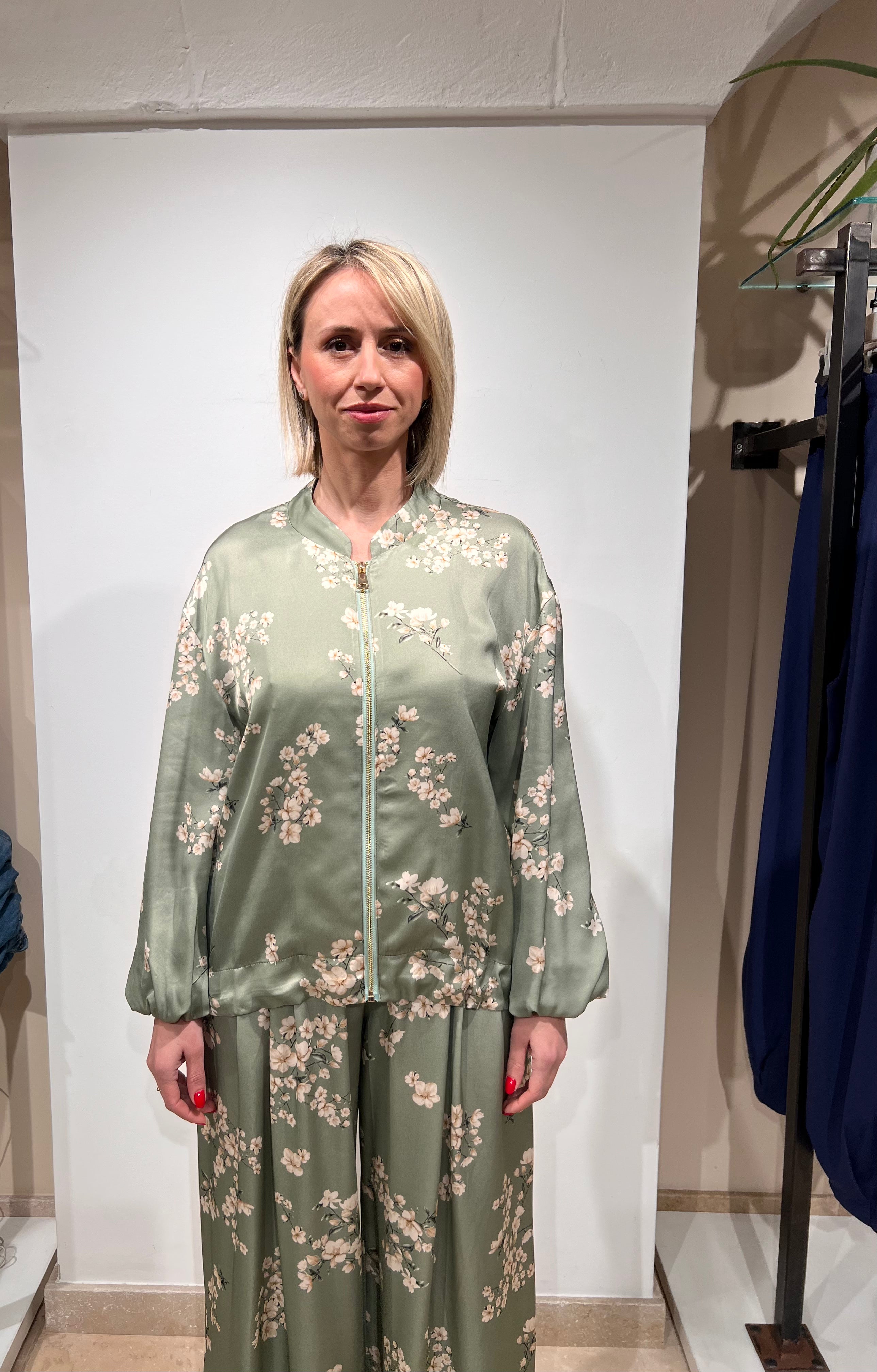 BOMBER SATINATO FLOREALE