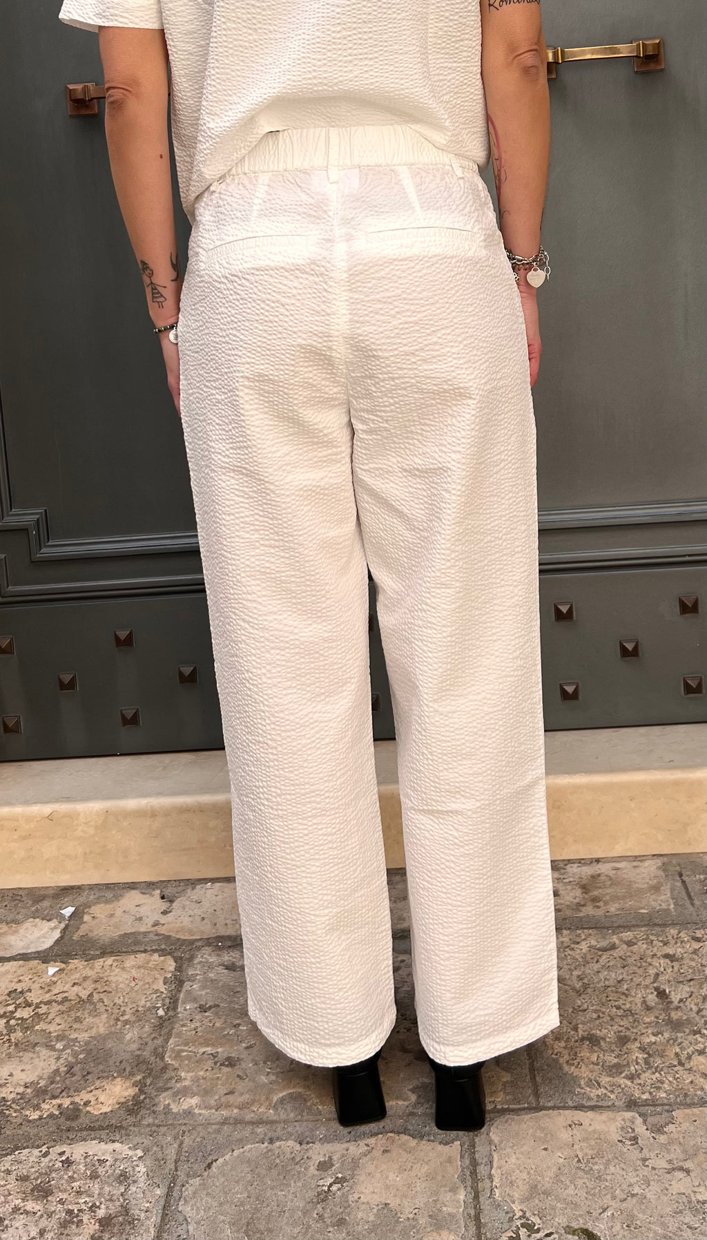 PANTALONE LUNGO IN COTONE SEERSUCKER – SUN68