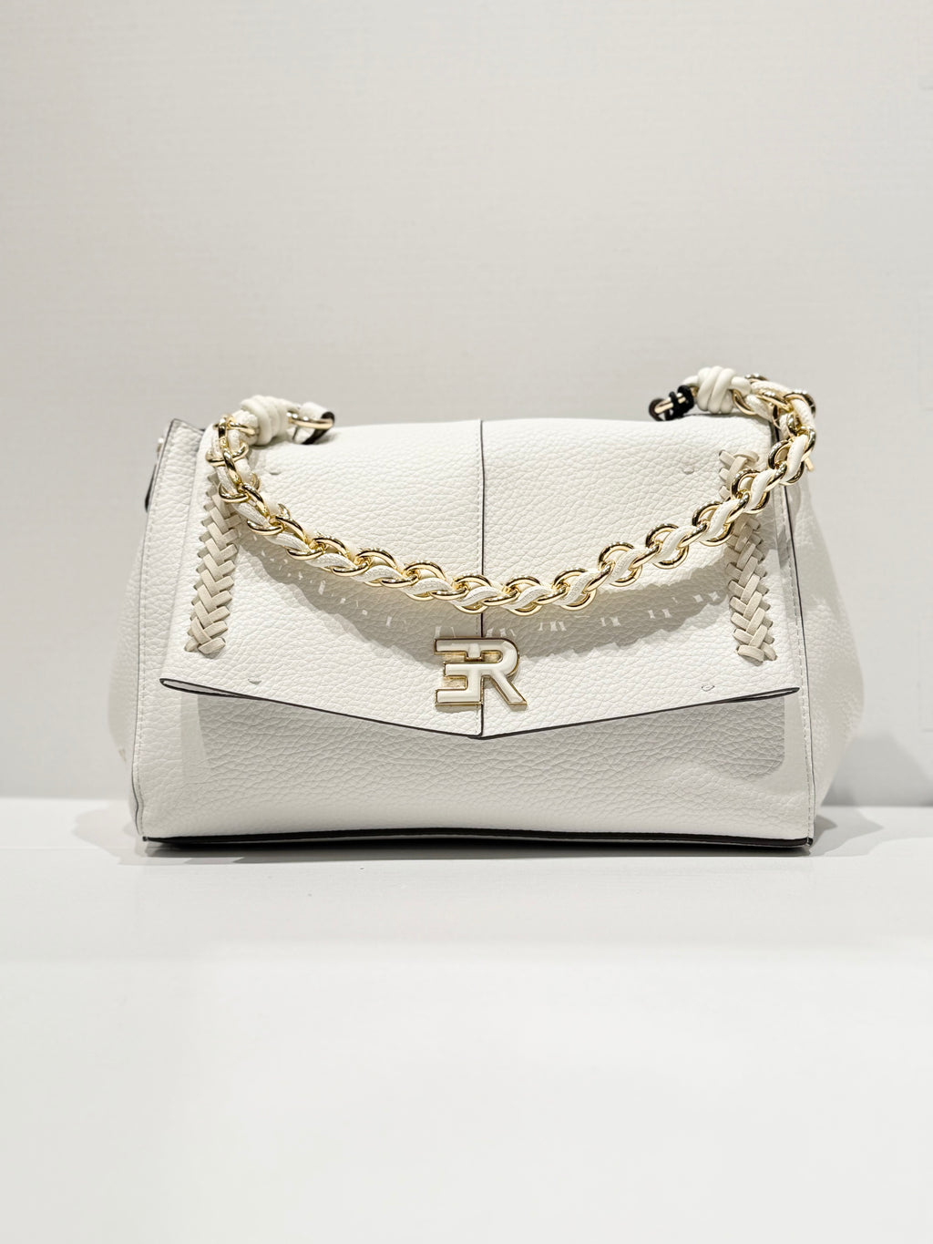 BORSA ERMANNO SCERVINO IN ECO PELLE MARTELLATA BIANCA FLAP CON INTRECCI E DETTAGLI ORO