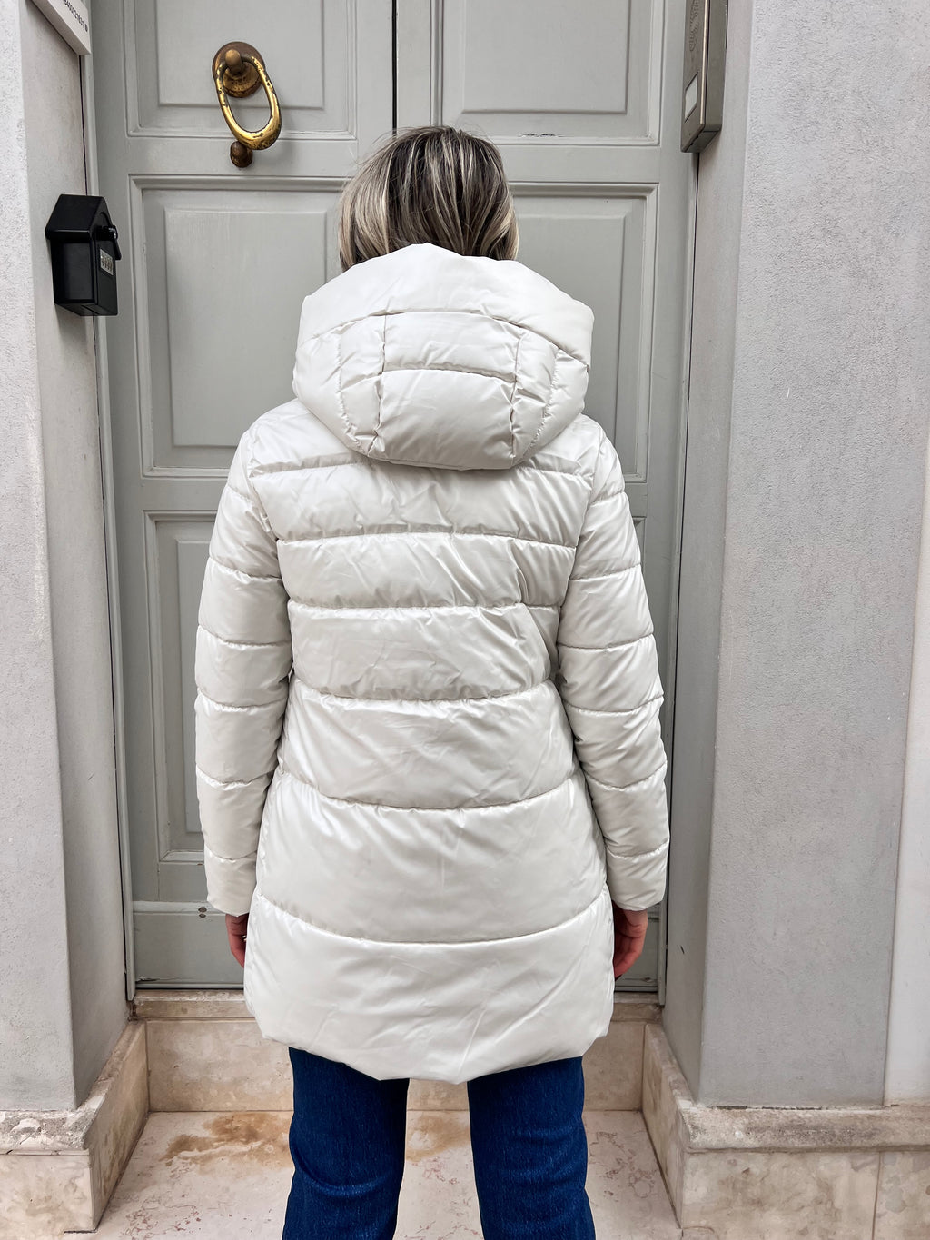 PIUMINO DONNA PLAZA LUNGO – CON CAPPUCCIO, SUPER CALDO E LEGGERO BIANCO