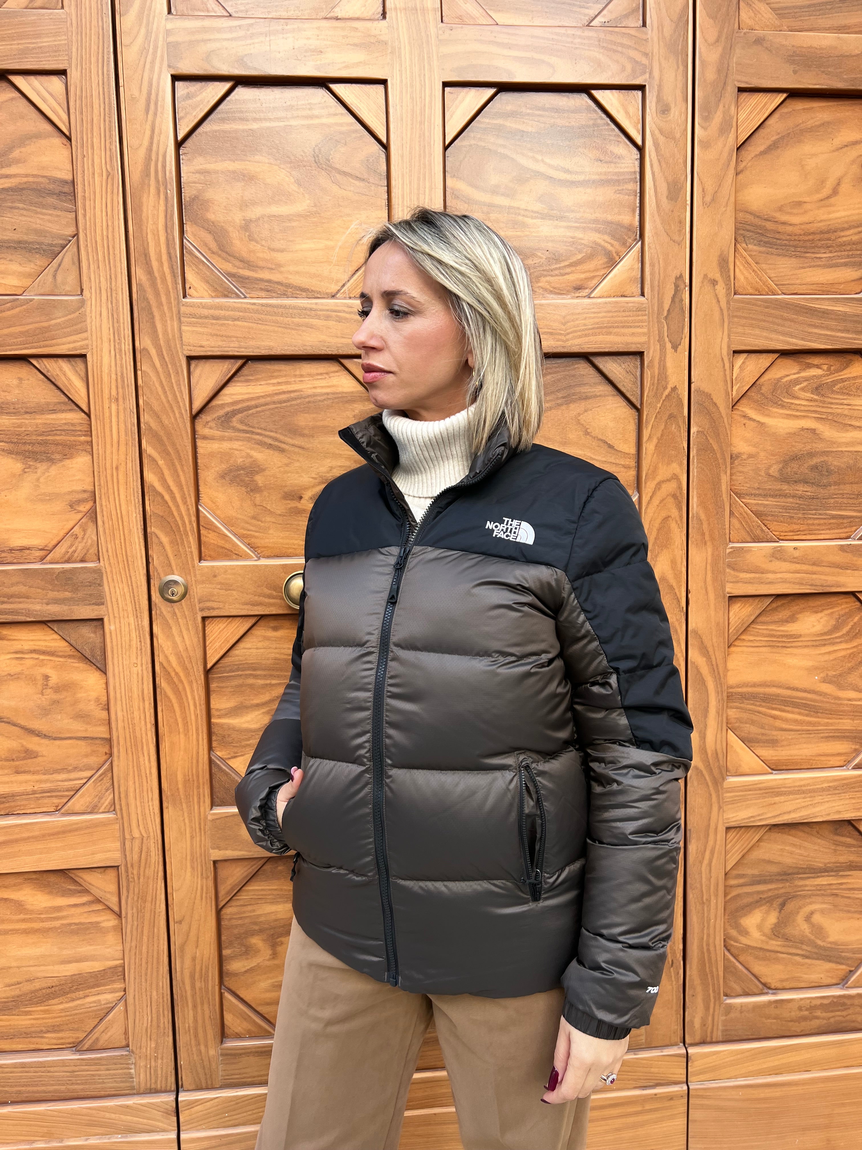 PIUMINO DONNA THE NORTH FACE BICOLORE INVERNALE MARRONE