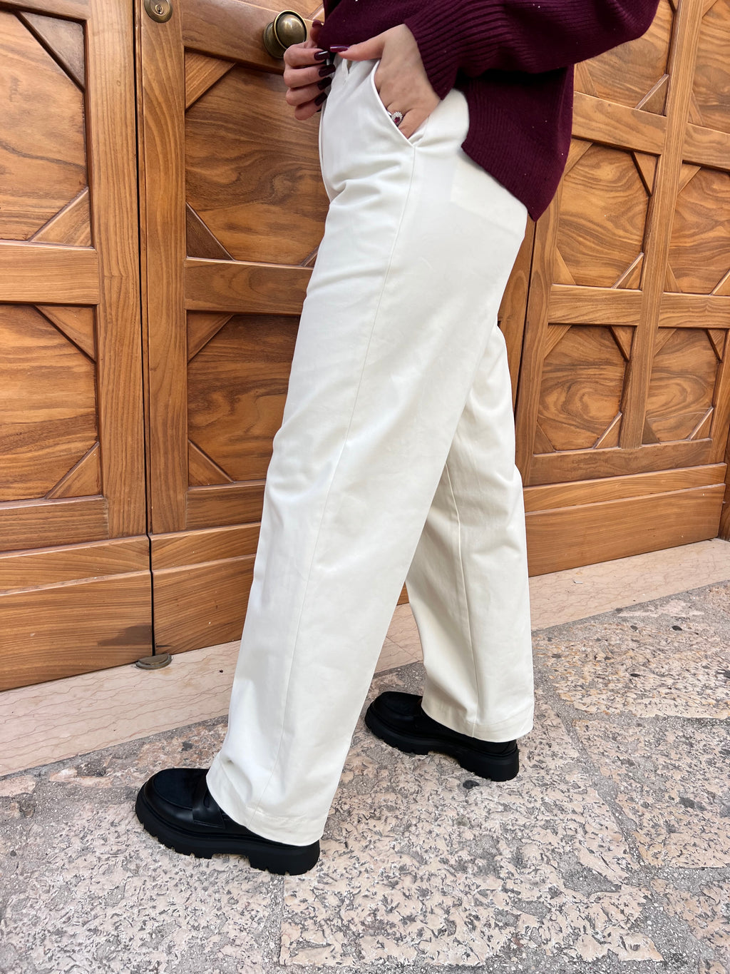 PANTALONE DONNA VITA ALTA GAMBA DRITTA TESSUTO MORBIDO ELEGANTE E VERSATILE BIANCO