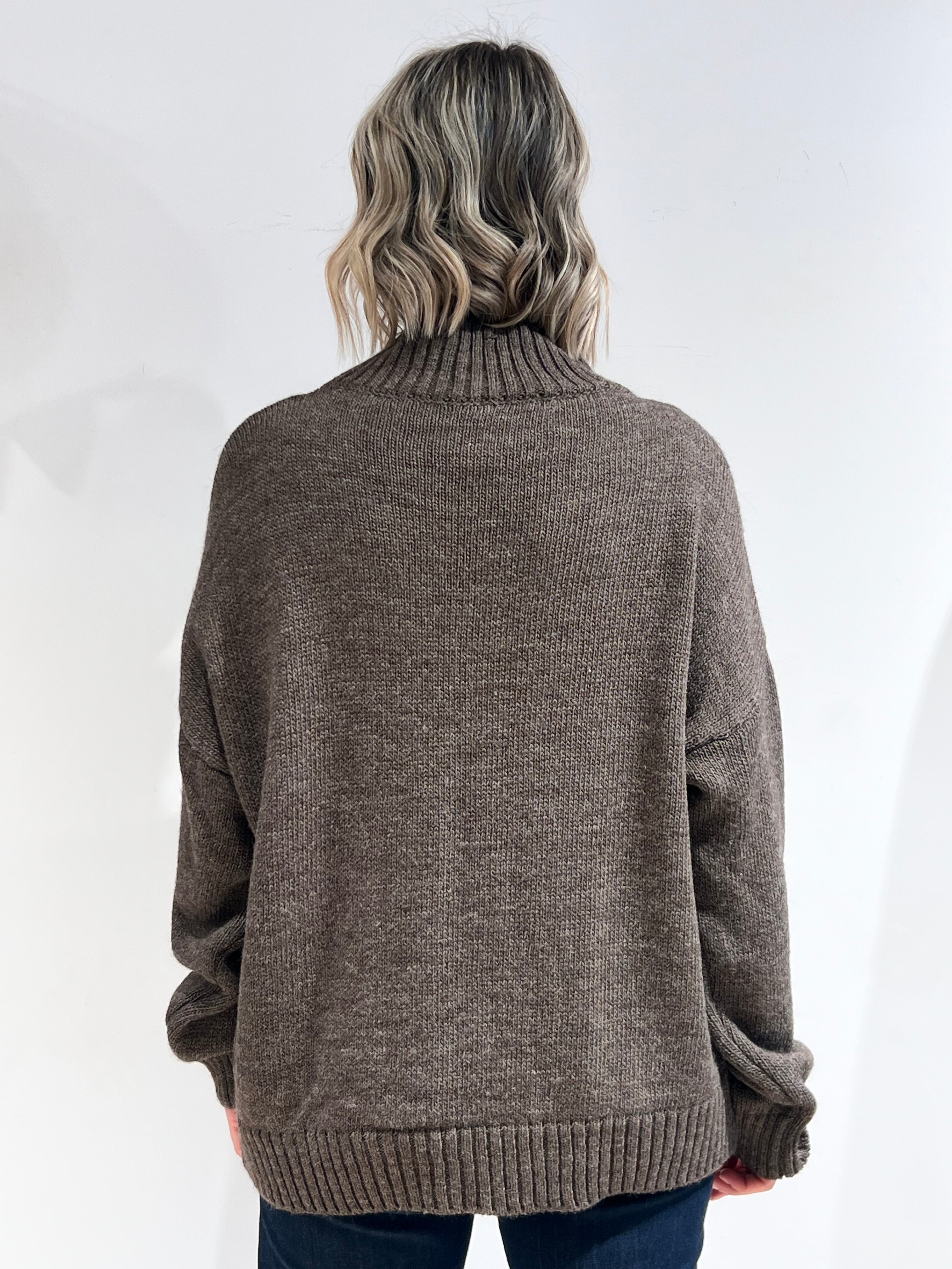 MAGLIA DONNA A ROMBI CON COLLO ALTO – MAGLIONE INVERNALE ELEGANTE TORTORA