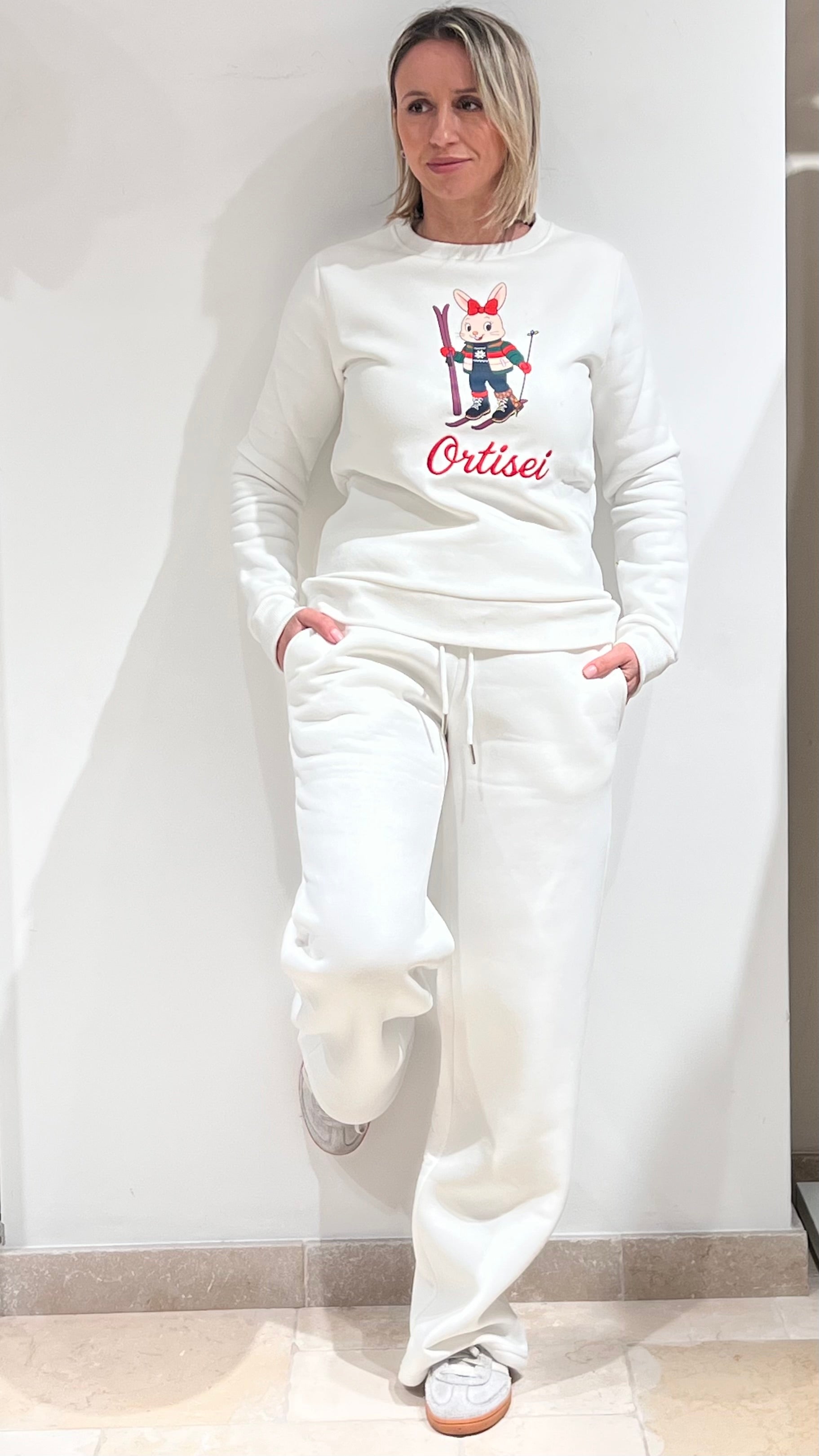 TUTA DONNA PLAZA FELPATA GIROCOLLO CON STAMPA E RICAMO COLORE BIANCO