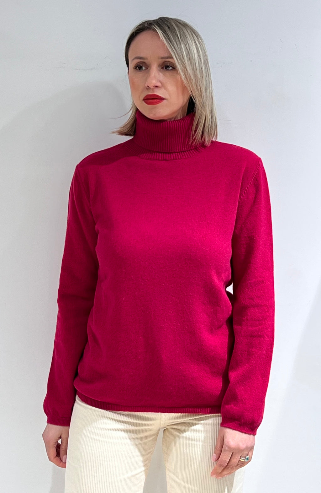 MAGLIA DONNA COLLO ALTO IN MISTO LANA, VISCOSA E CASHMERE FUCSIA