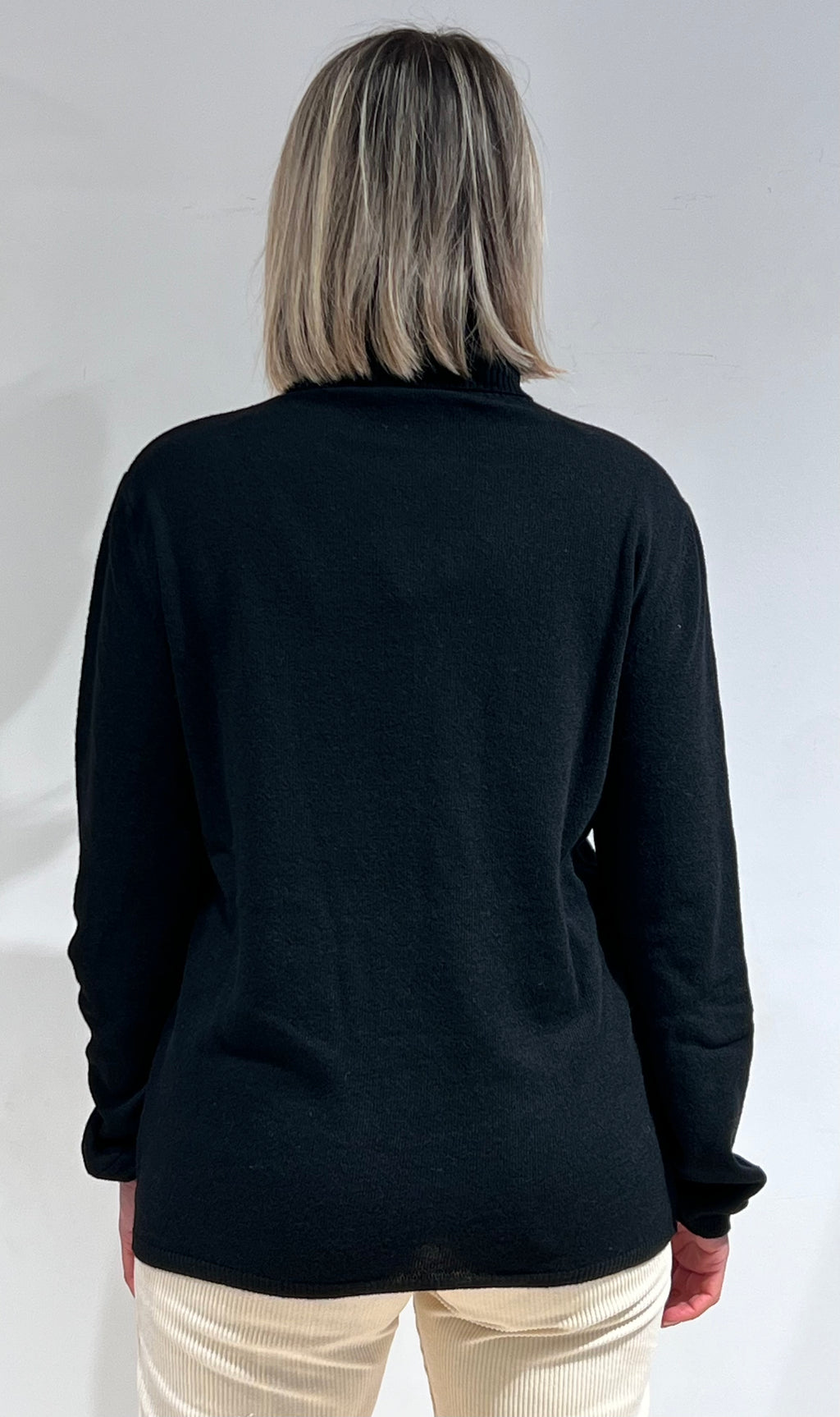 MAGLIA DONNA COLLO ALTO IN MISTO LANA, VISCOSA E CASHMERE NERO