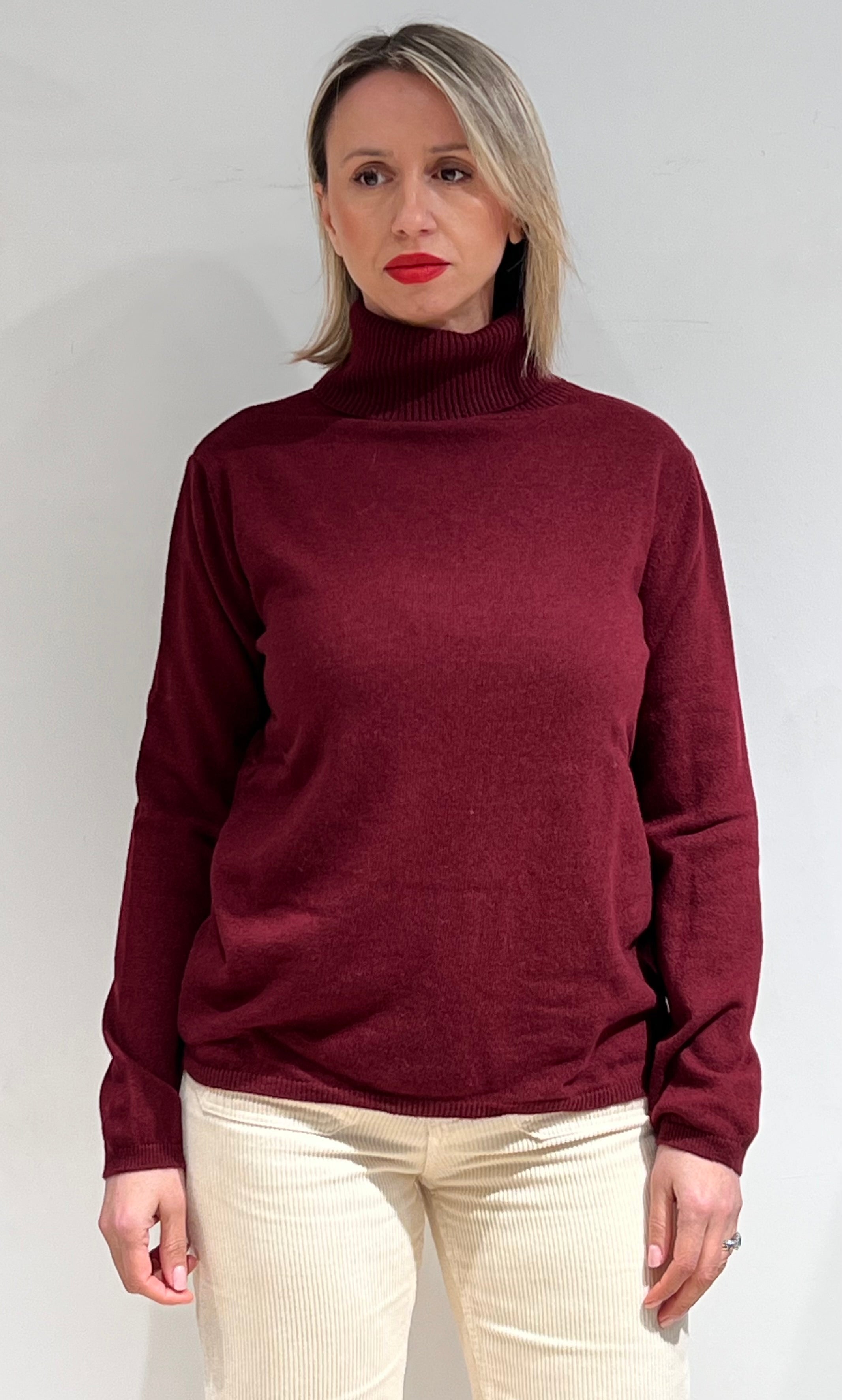 MAGLIA DONNA COLLO ALTO IN MISTO LANA, VISCOSA E CASHMERE BORDEAUX